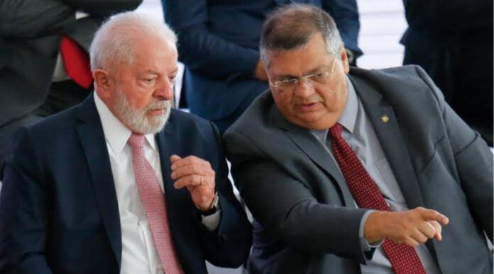 Lula e Flávio Dino