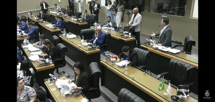 plenário da Aleam 2023