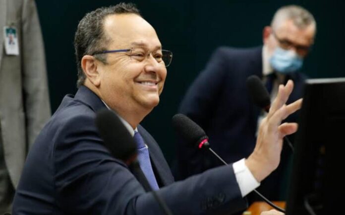 Silas Cãmara