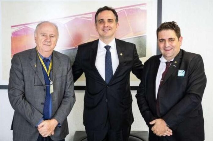 Paulo Ziulkoski CNM Marcos Vinicius AMM Rodrigo Pacheco Senado