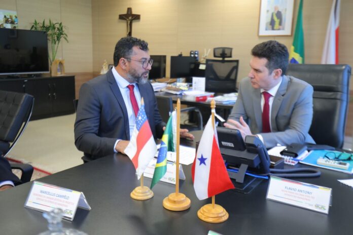 Wilson Lima e ministro das Cidades