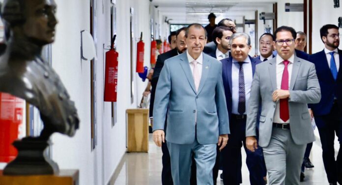 Omar Aziz e Marcelo Ramos