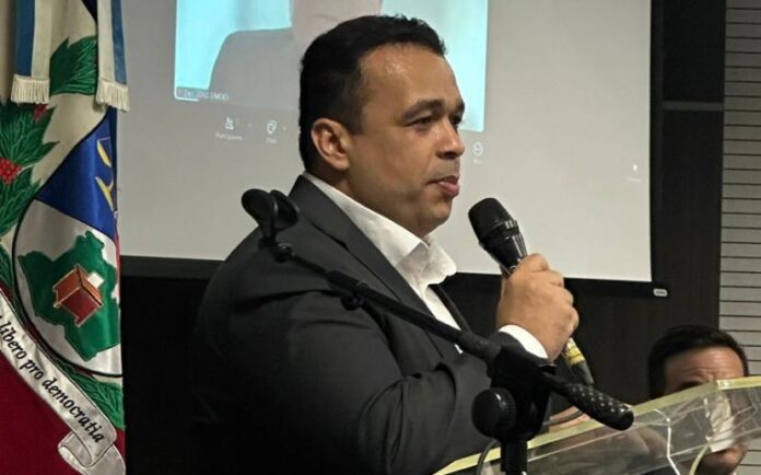 eric barbosa no TRE-AM