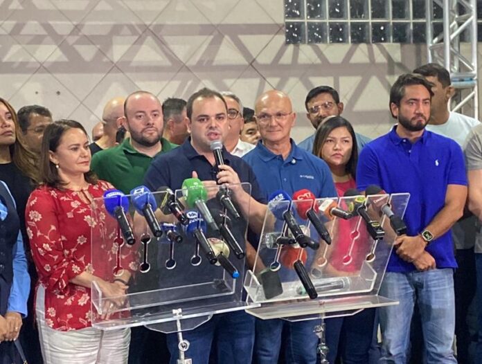 roberto cidade anuncia menezes