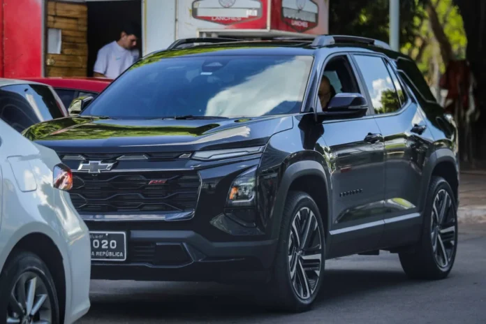 SUV 4